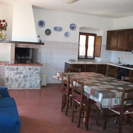 Agriturismo La Villa Bolano Zimmer foto