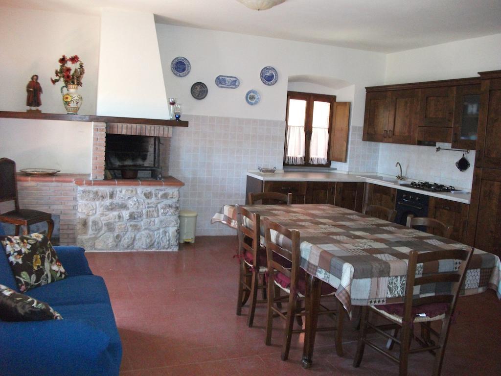 Agriturismo La Villa Bolano Zimmer foto